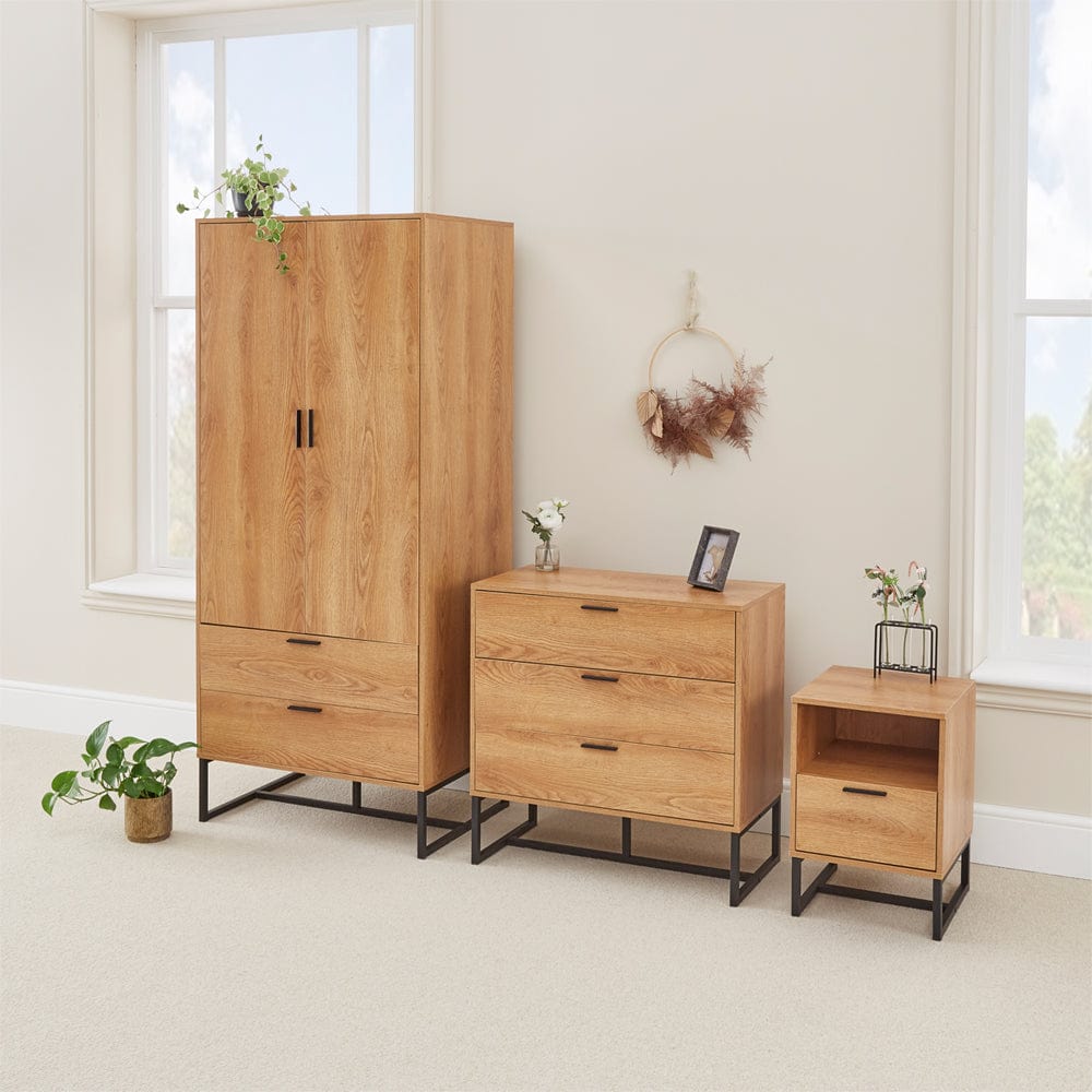 Belluno - Ensemble de chambre à coucher de style industriel avec armoire, coffre et chevet