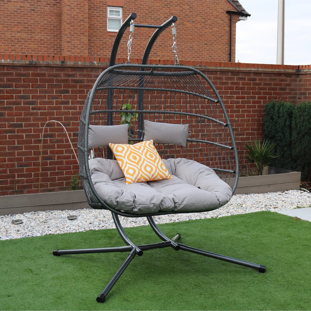 Bradway Hanging Rope Swing Double Indoor Outdoor Egg Chair with Grey Cushions (Chaise à œufs pour l'intérieur et l'extérieur avec coussins gris)