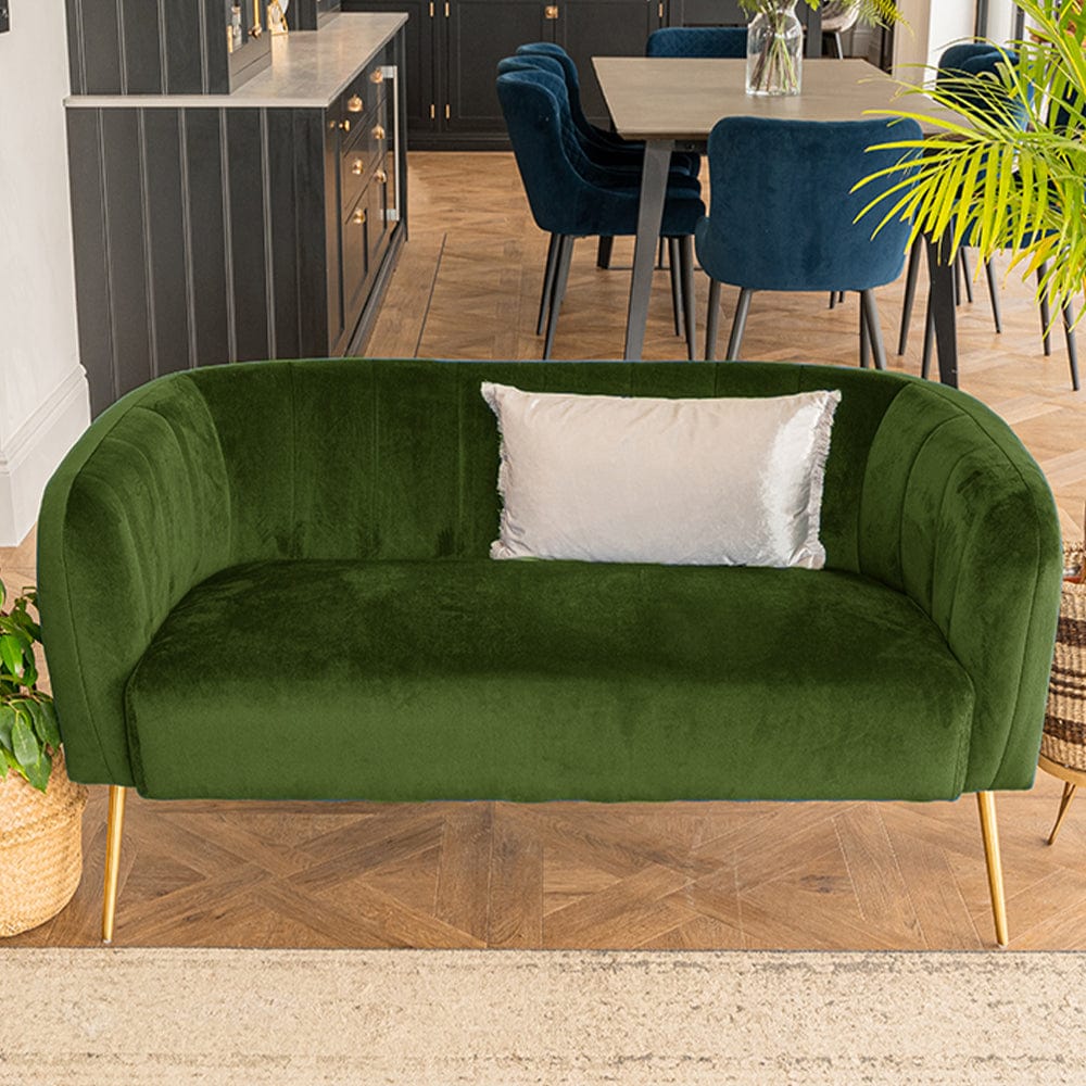 Russell Velvet Two Seater Sofa In Moss Green (canapé deux places en velours vert mousse)