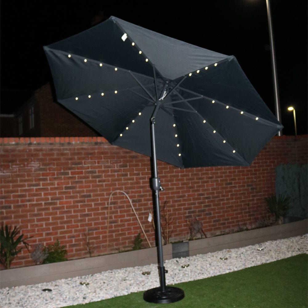 Parasol étoilé à manivelle avec éclairage solaire LED